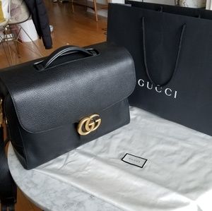 *SALE* Like new Gucci Marmont briefcase/travel bag